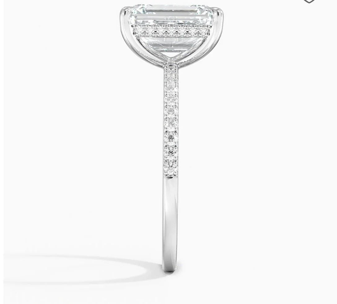 IGI Certified 1CT D VVS2 Lab Grown Diamond Emerald Cut Solitaire Ring with Side Stones