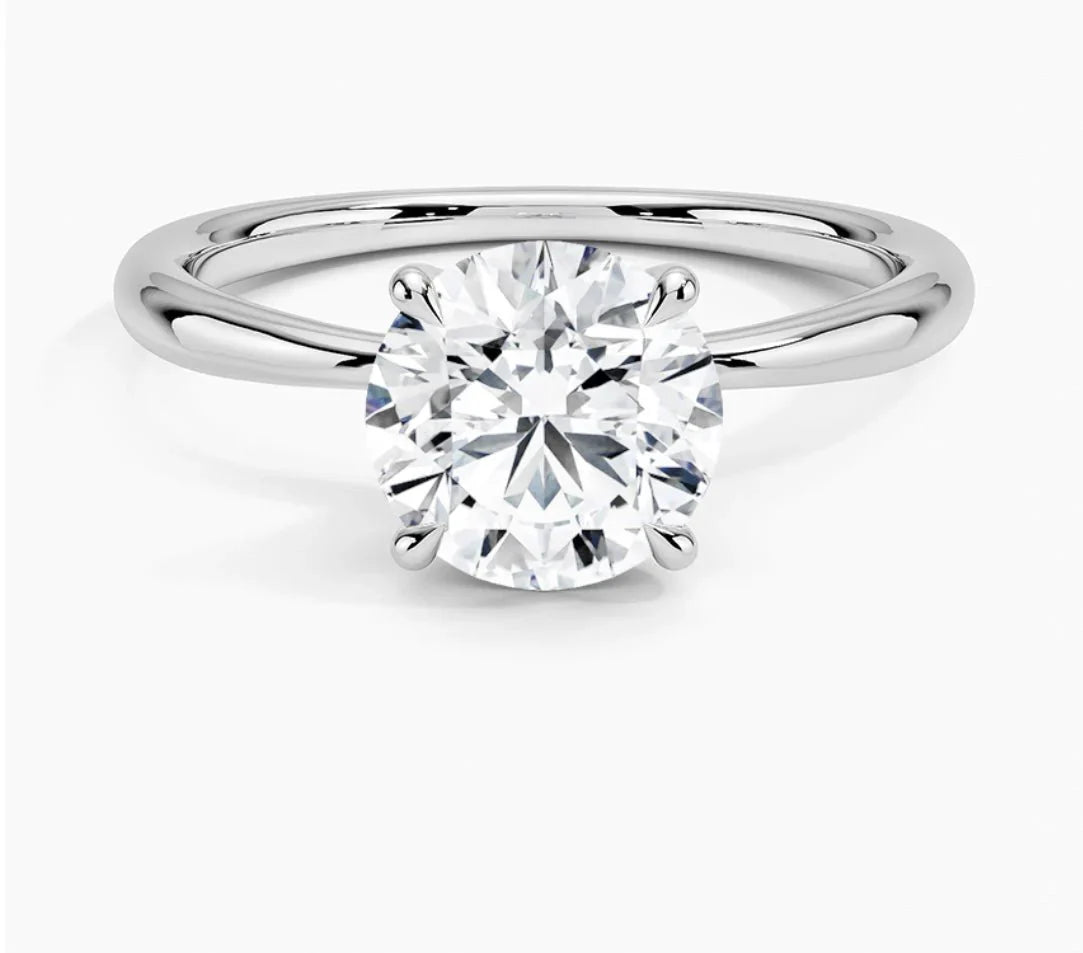 IGI Certified 1CT D VVS2 Lab Grown Diamond Round Cut Solitaire Ring