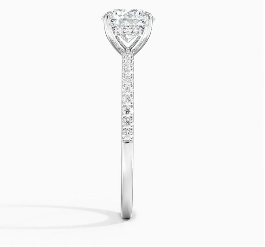 IGI Certified 2CT D VVS2 Lab Grown Diamond Round Cut Solitaire Ring with Side Stones