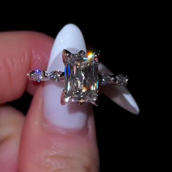 3 Carat Criss Cut Lab Grown Diamond  Ring  | IGI Certified D-E VS1-VVS2 | 14K / 18K Solid Gold |