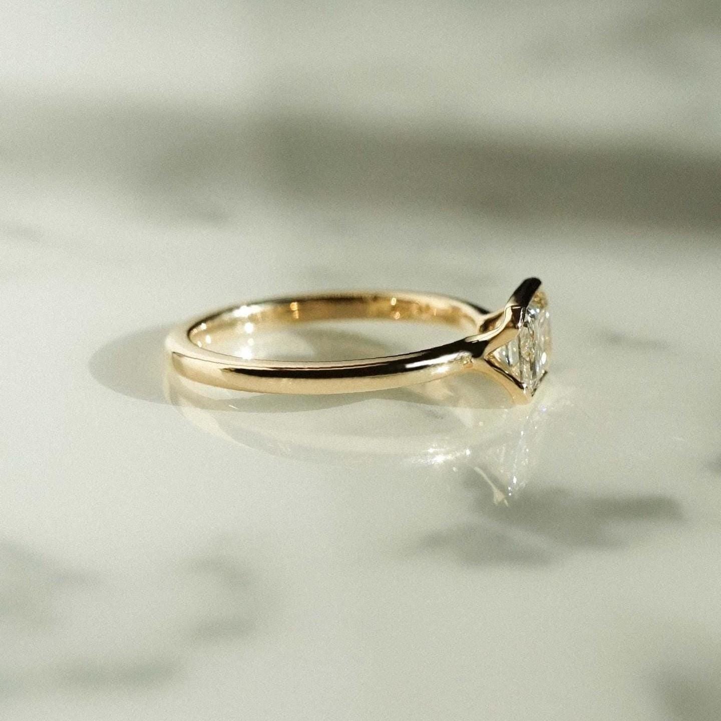 1 Carat Radiant Horizontal Half Bezel  Ring | Lab Grown Diamond  IGI Certified D-E VS1-VVS2 | 14K / 18K Solid Gold | 1 to 3 Carat