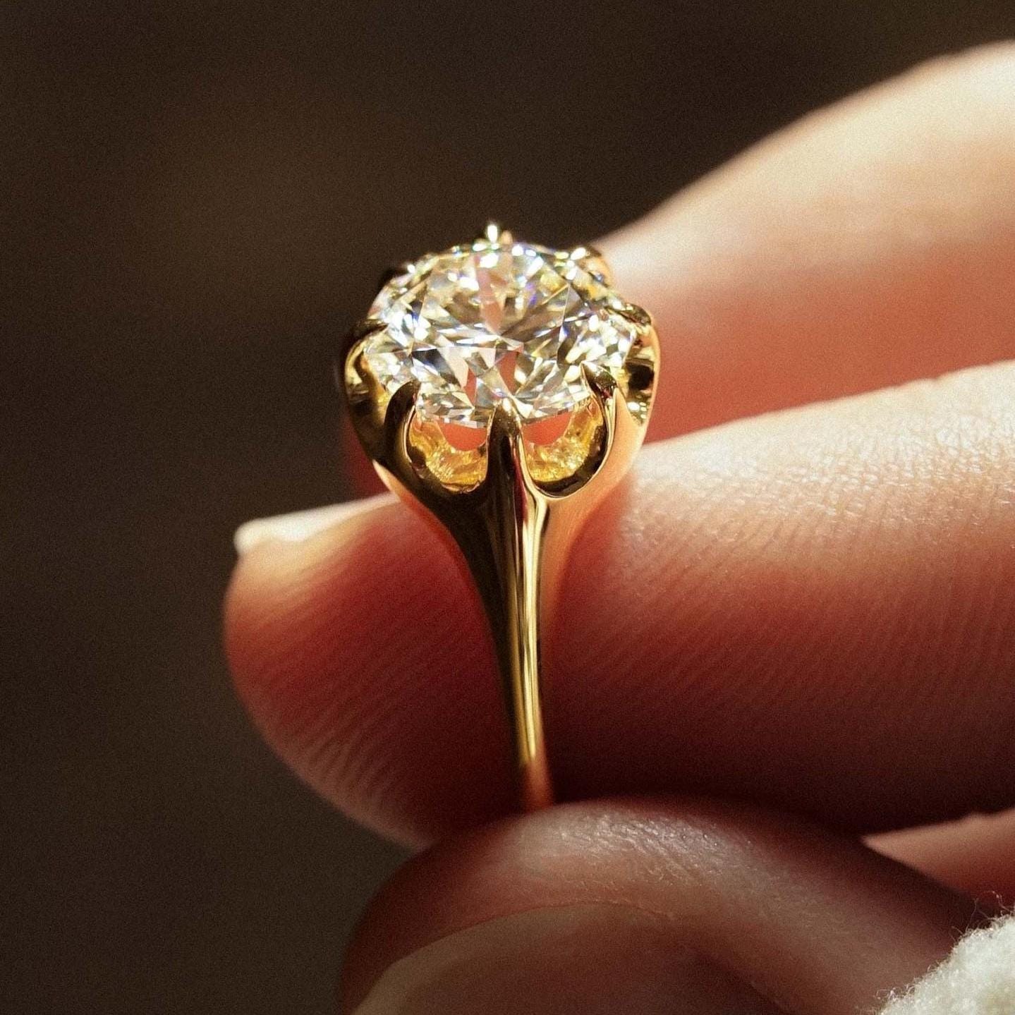 2 Carat Round Cut Antique 8 prong Solitaire Ring  | Lab Grown Diamond  IGI Certified D-E VS1-VVS2 | 14K / 18K Solid Gold | 2  to 5 Carat