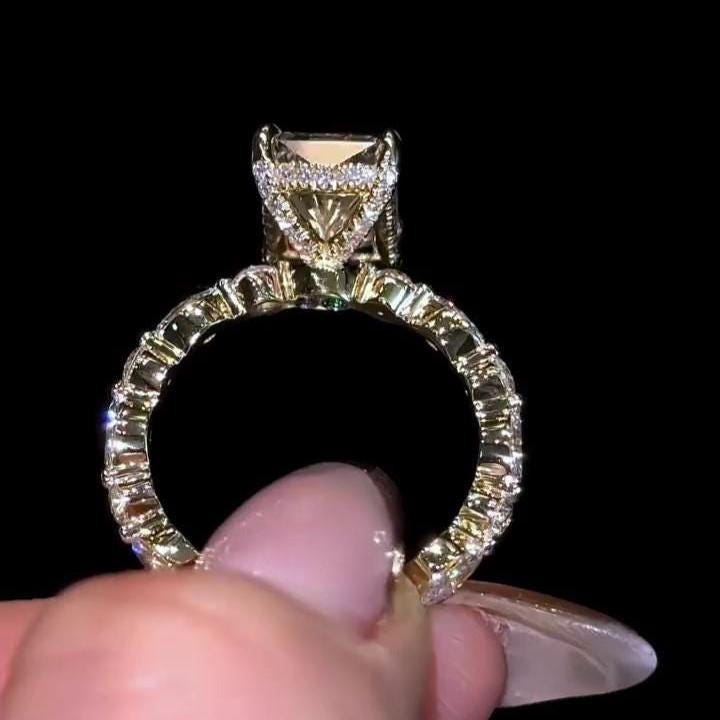 2 Carat Radiant Pave Band Lab Grown Diamond  Ring  | IGI Certified D-E VS1-VVS2 | 14K / 18K Solid Gold | 2 to 3 Carat