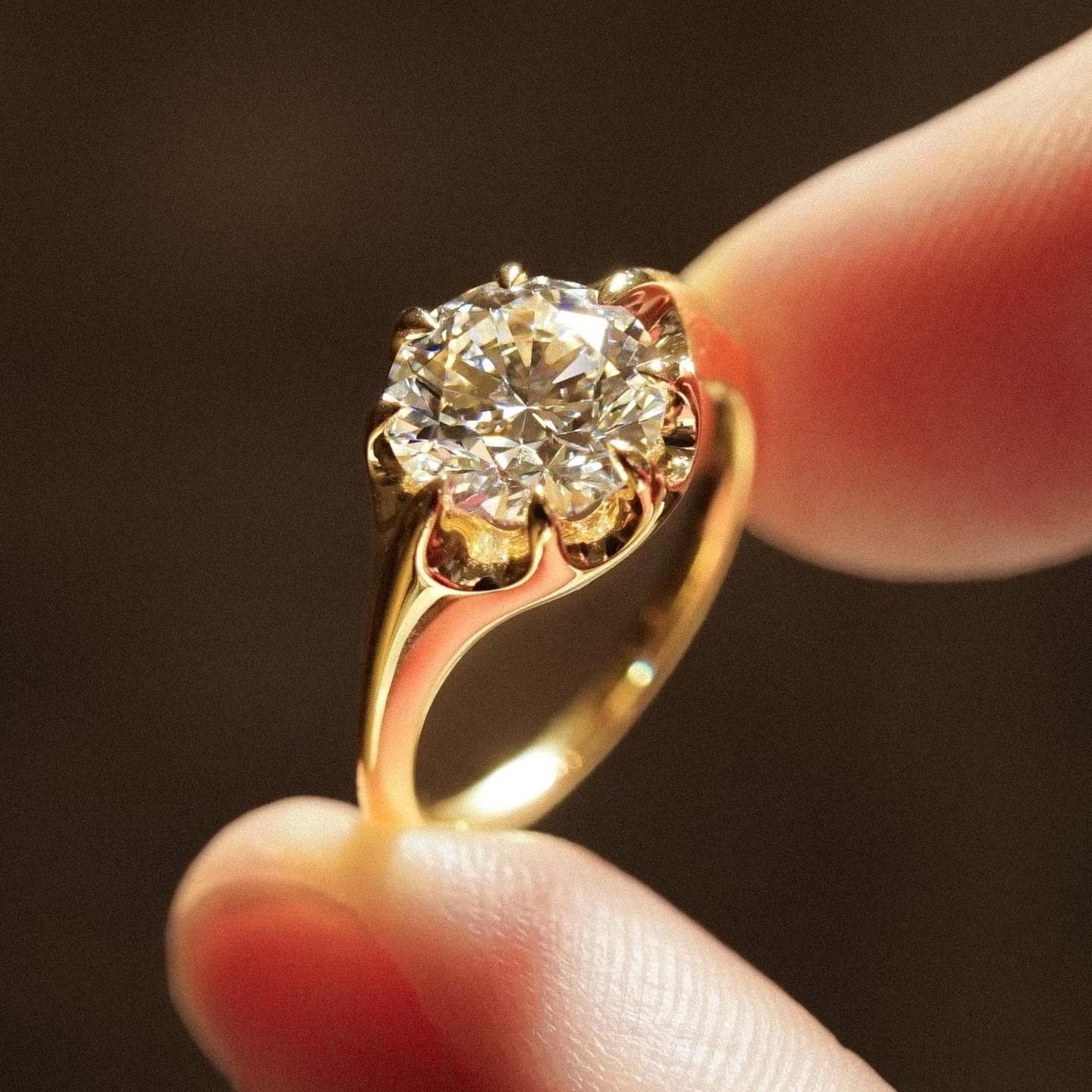 2 Carat Round Cut Antique 8 prong Solitaire Ring  | Lab Grown Diamond  IGI Certified D-E VS1-VVS2 | 14K / 18K Solid Gold | 2  to 5 Carat