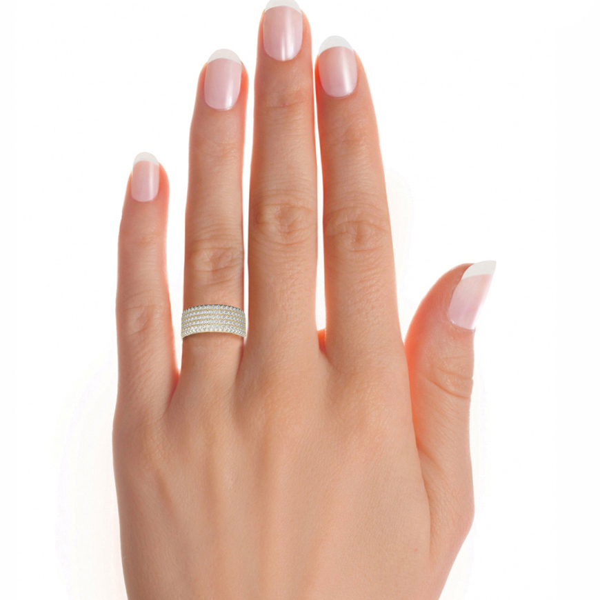 Maris Round Diamond Ring