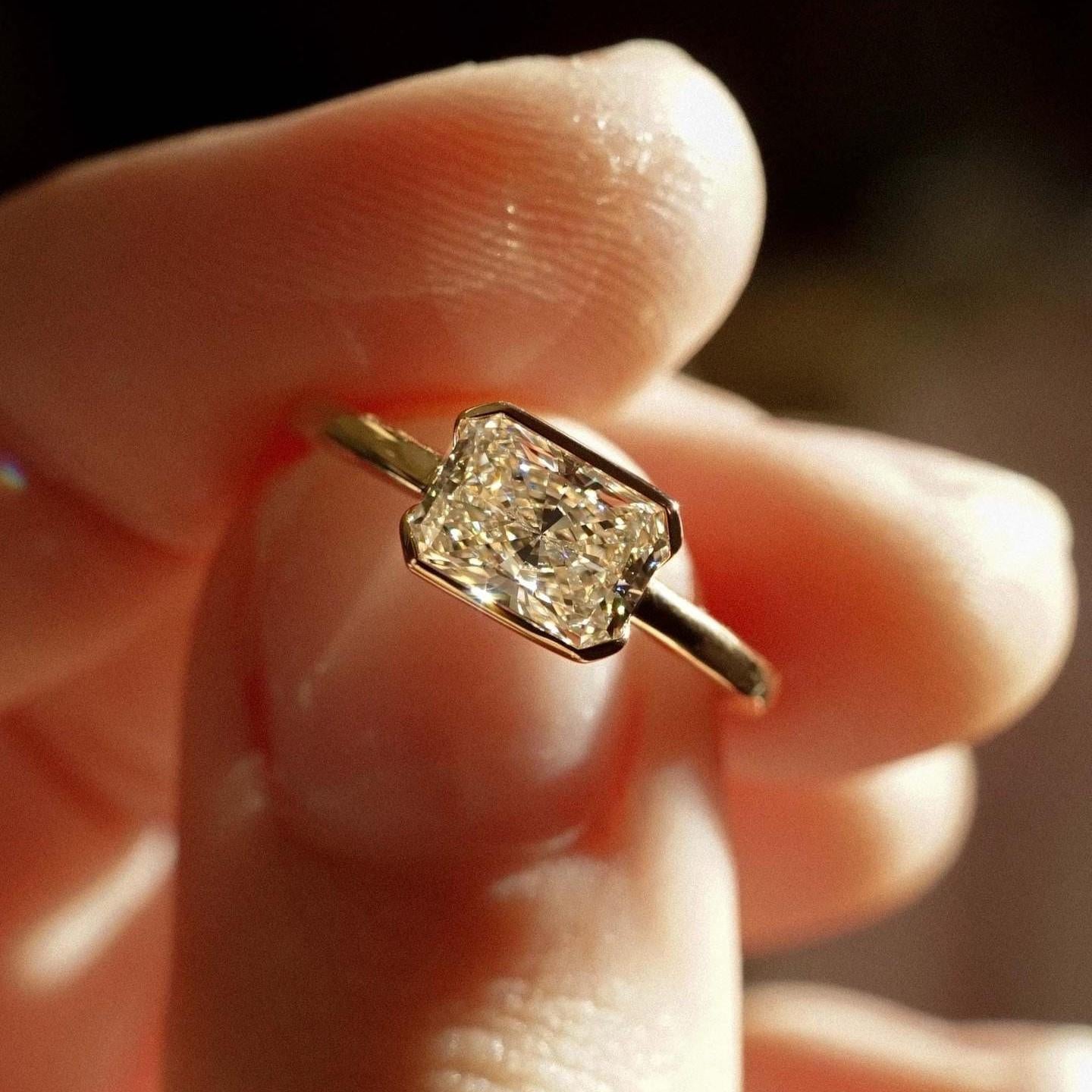 1 Carat Radiant Horizontal Half Bezel  Ring | Lab Grown Diamond  IGI Certified D-E VS1-VVS2 | 14K / 18K Solid Gold | 1 to 3 Carat