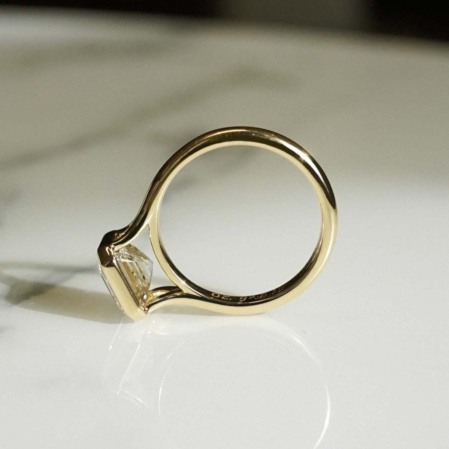 3 Carat Asscher bezel Lab Grown Diamond  Ring Bezel setting | IGI Certified D-E VS1-VVS2 | 14K / 18K Solid Gold | 1 to 5 Carat