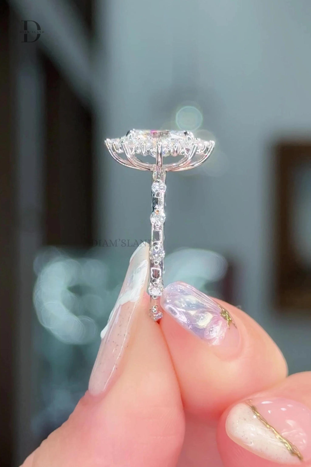 1.5 CARAT Oval  Lab Grown diamond Ring | Oval engagement ring | IGI Certified D color VS1-VVS2 | With 26 Side Round Diamond |